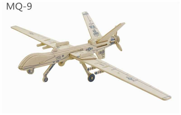 Levně RoboTime Dřevěná skládačka americký dron MQ9