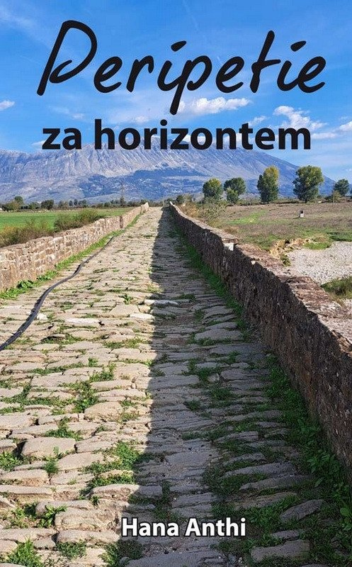 Levně Peripetie za horizontem