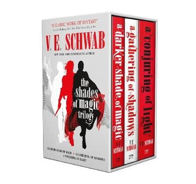 Levně Shades of Magic trilogy slipcase