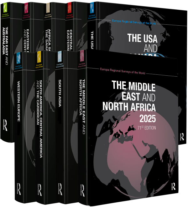 Levně Europa Regional Surveys of the World 2025