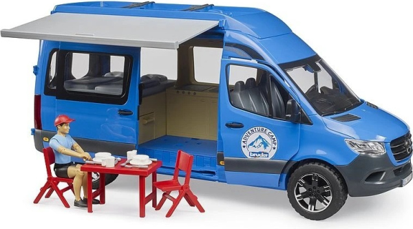 Levně Bruder MB Sprinter Camper s řidičem a příslušenstvím
